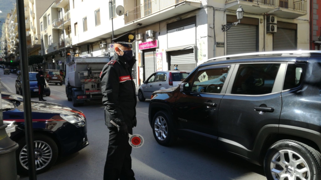 Posto di blocco carabinieri